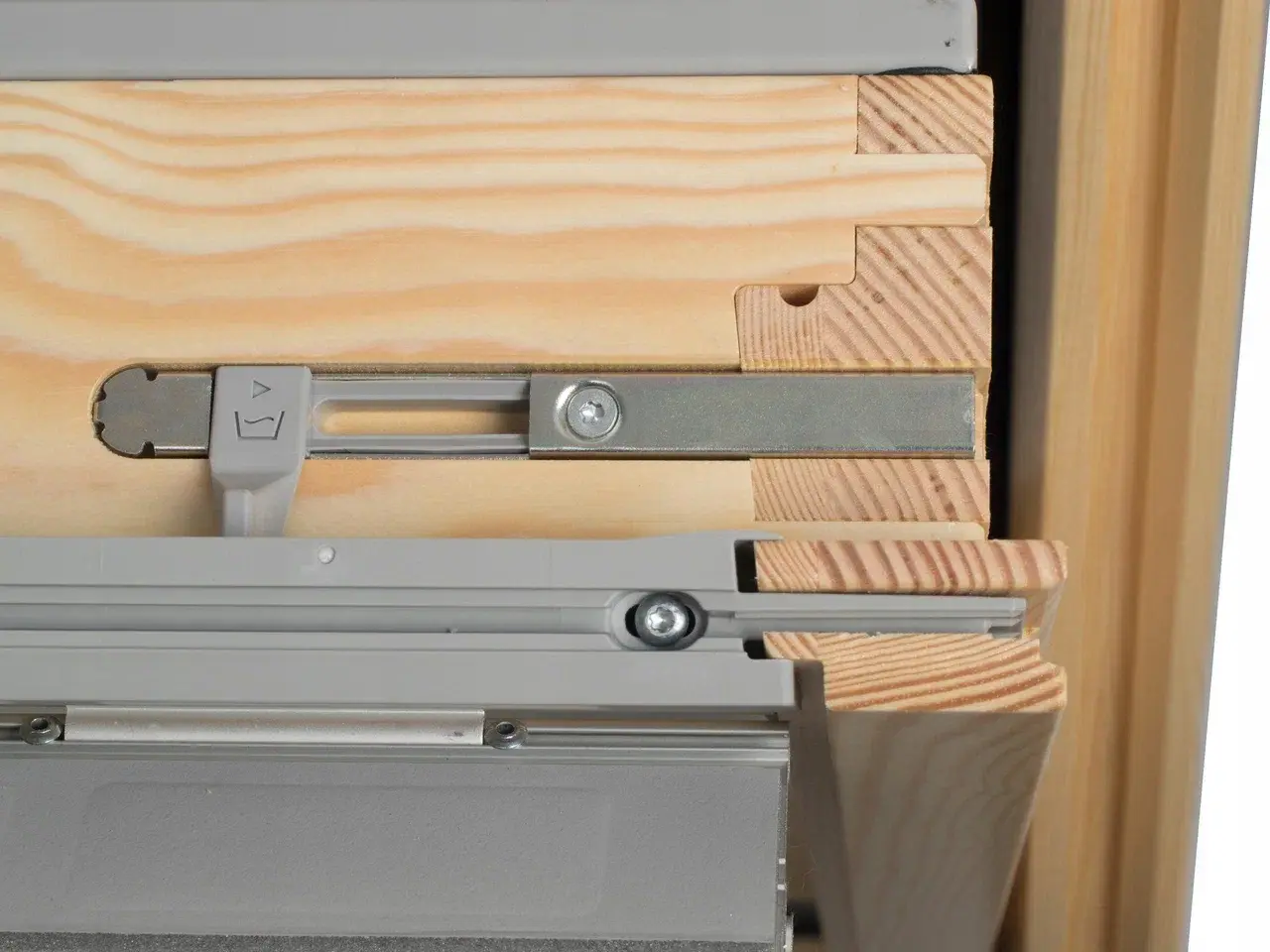 Мансардное окно VELUX GZL